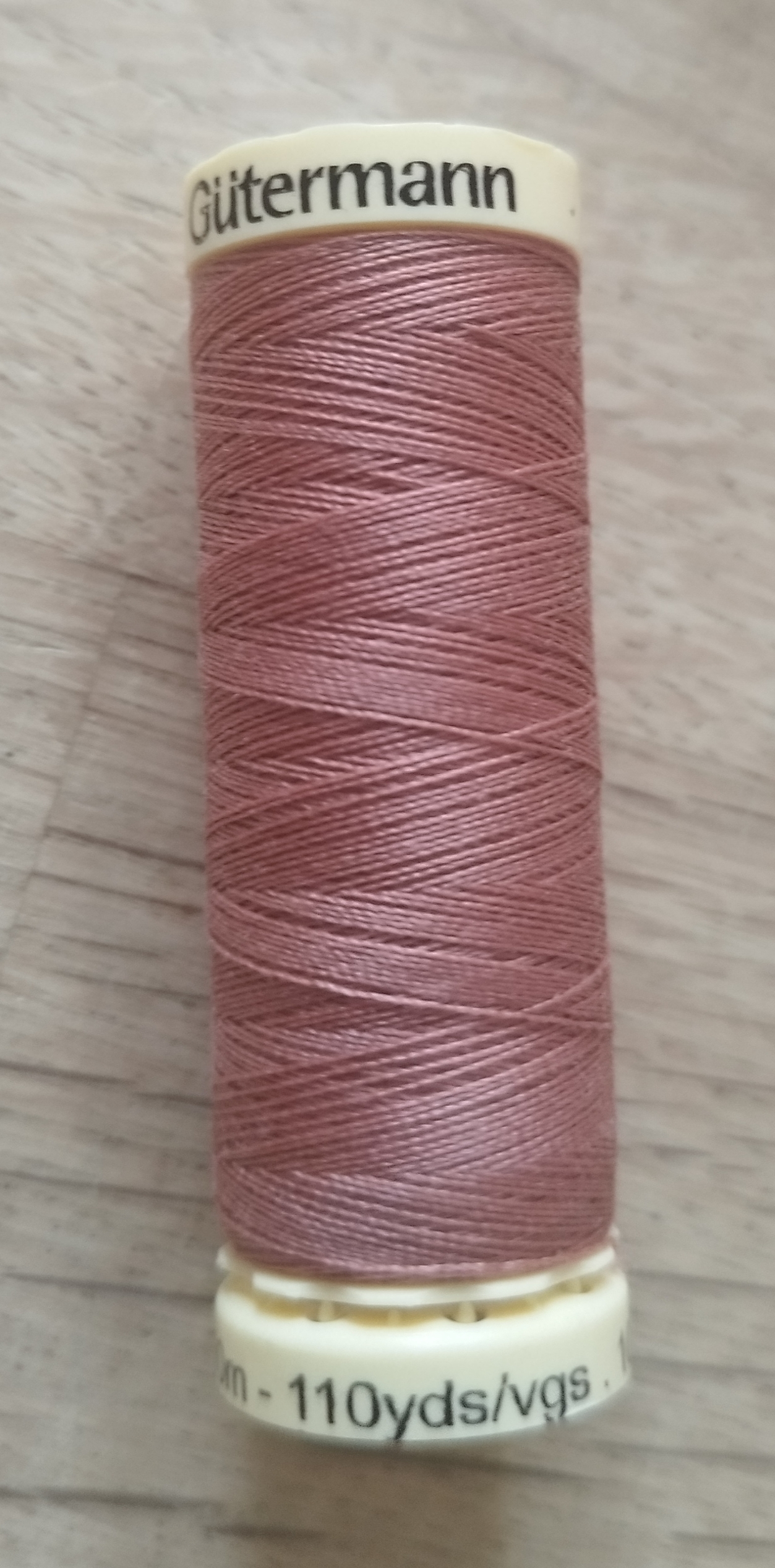 Fil Gütermann 100m – Image 34