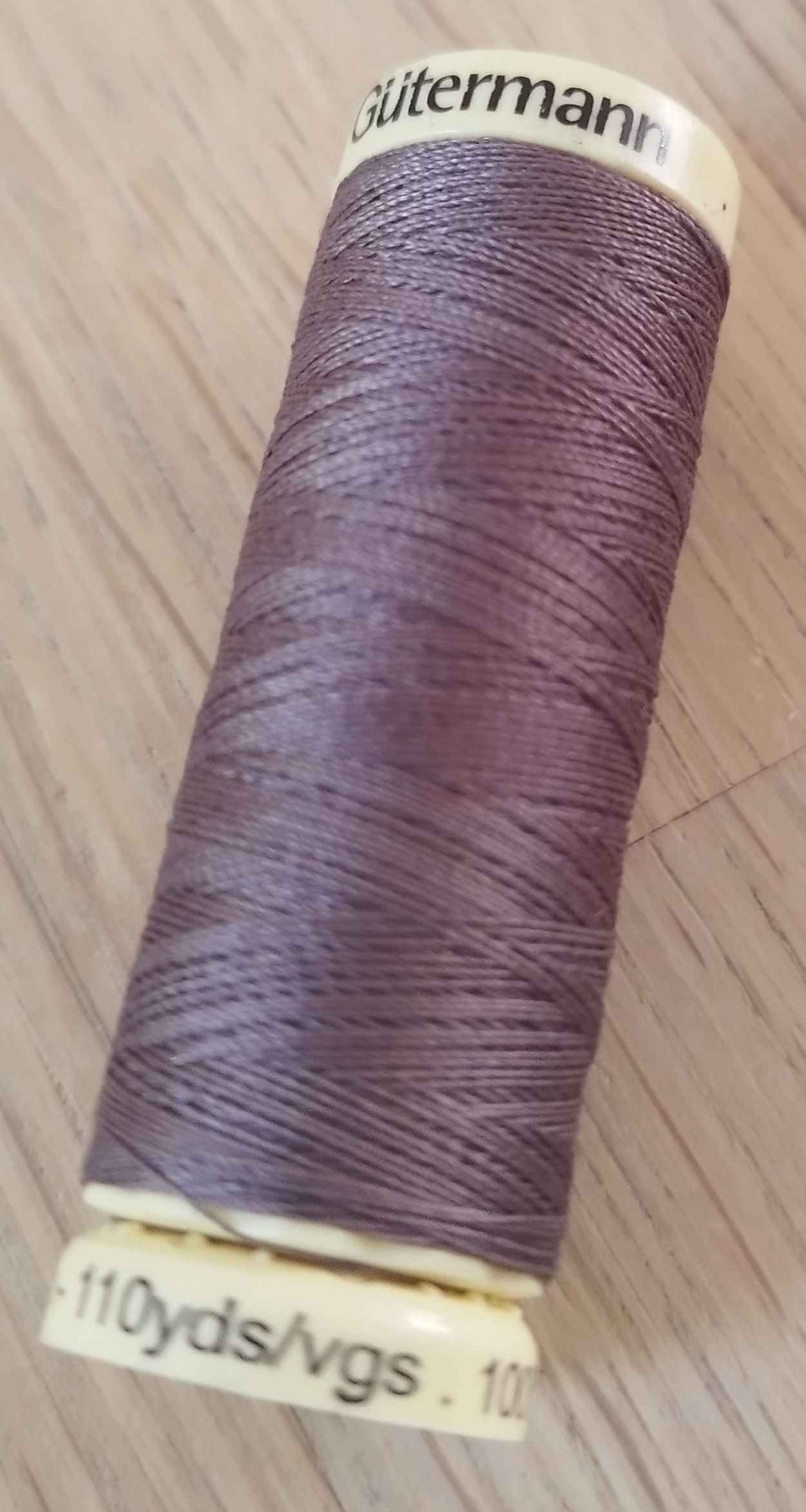 Fil Gütermann 100m – Image 13